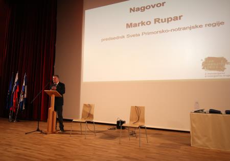 DAN INOVATIVNOSTI S PODELITVIJO NAGRAD 09 FOTO LJUBO VUKELIČ